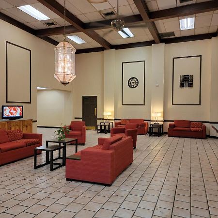 Rest Inn - Extended Stay, I-40 Airport, Wedding & Event Center Amarillo Exterior foto