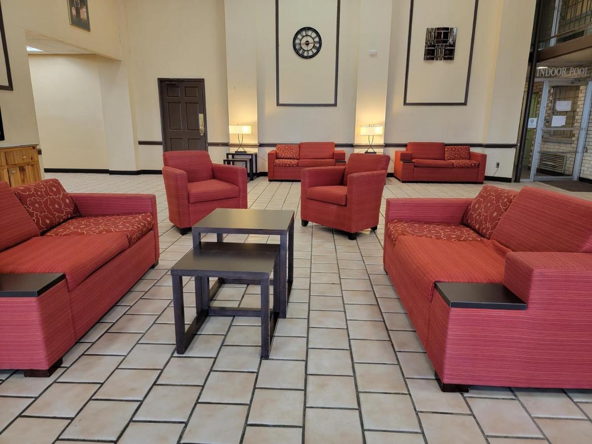 Rest Inn - Extended Stay, I-40 Airport, Wedding & Event Center Amarillo Exterior foto